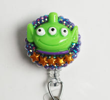 Load image into Gallery viewer, Alien From Toy Story Retractable ID Badge Reel