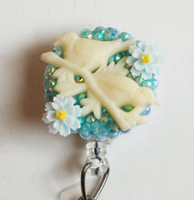 Load image into Gallery viewer, Elegant Birds Retractable ID Badge Reel
