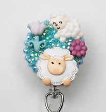 Load image into Gallery viewer, Mama Sheep And Her Baby Retractable ID Badge Reel